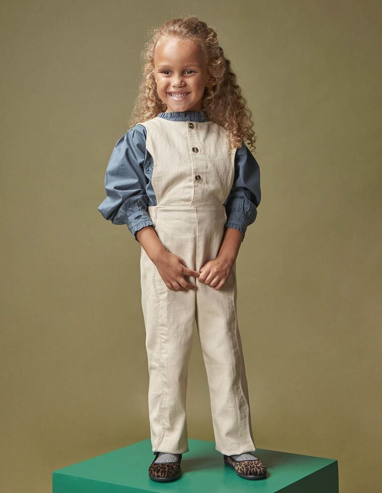 Peto con costuras onduladas piedra Peto con costuras onduladas piedra