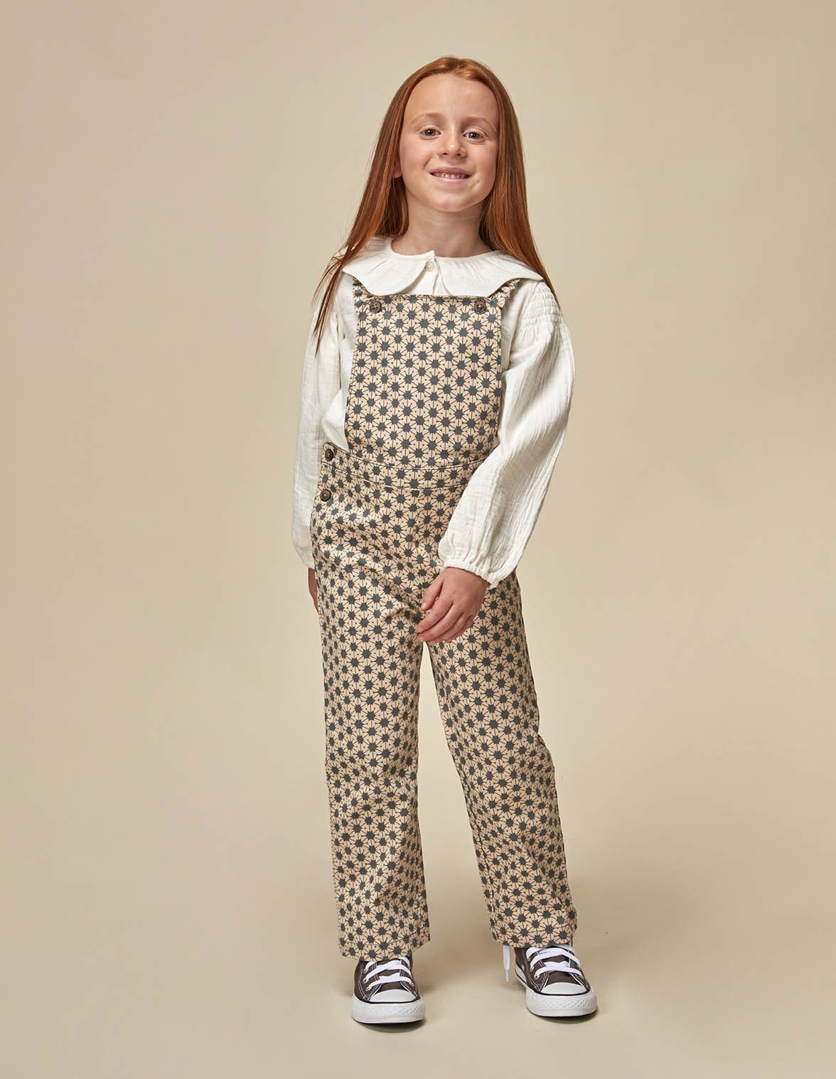 Peto estampado estampado gris para nina infantil Gocco