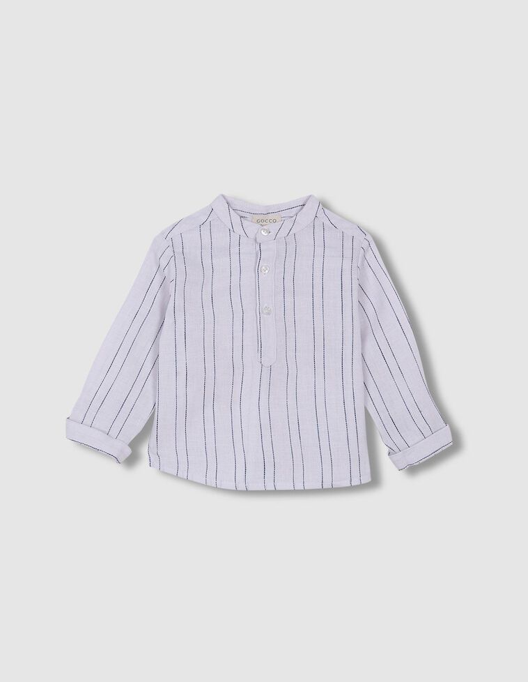 Camisa de rayas azul y blanca 
