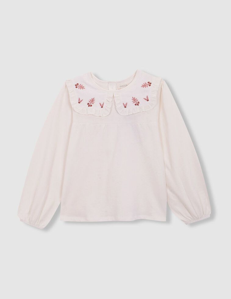 Camiseta con cuello bordado crudo