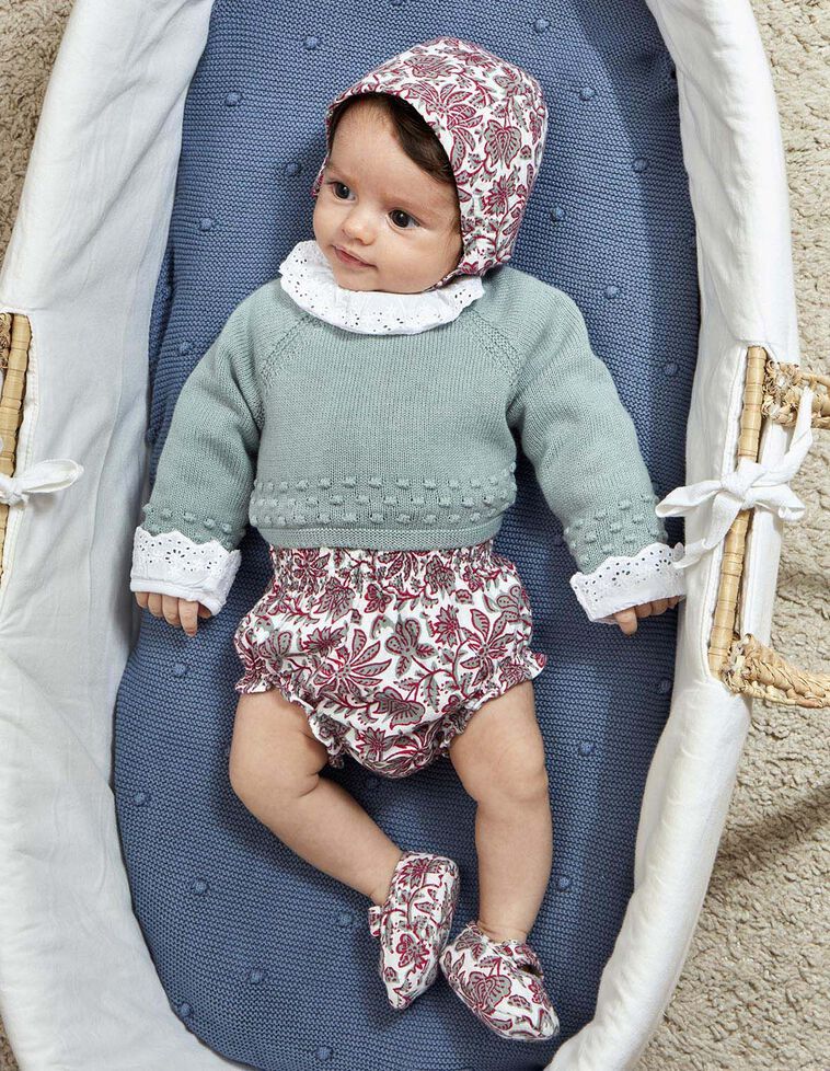 Jersey con lana y detalles de punto bobo y bodoques verde