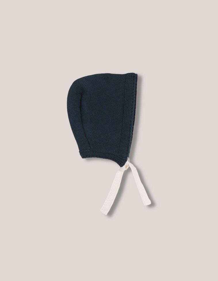 Capota con lana verde petróleo