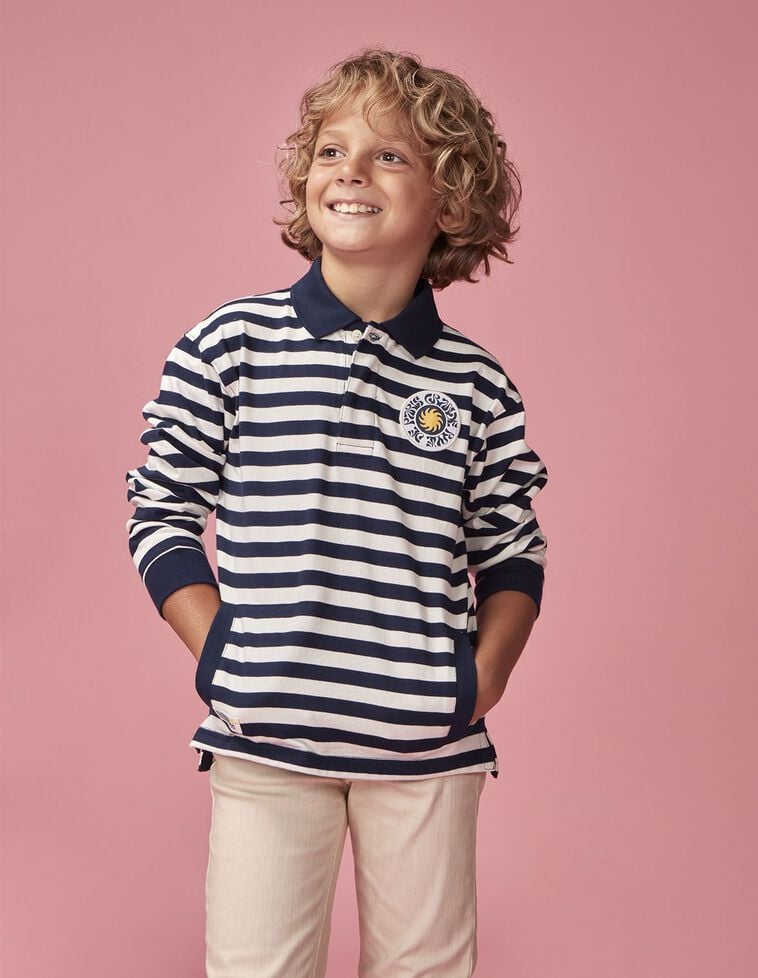 Polo de rayas con parche de paris blanco Polo de rayas con parche de paris blanco