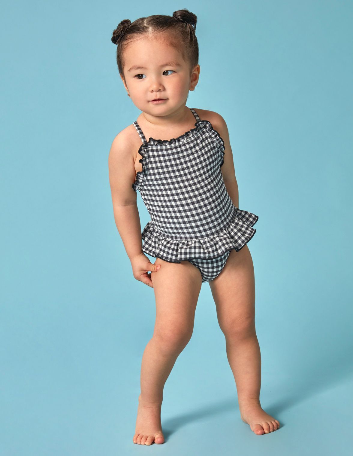 Banador con volante vichy negro de Bebe nina Gocco