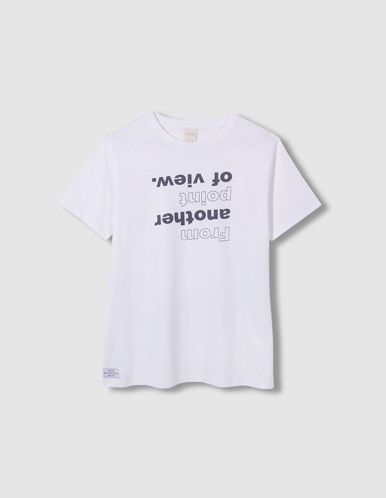 Camiseta blanca con estampado 