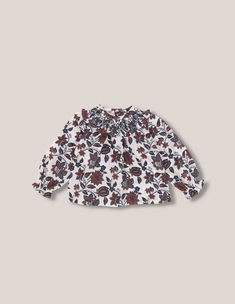 Camisa estampada con smock blanco