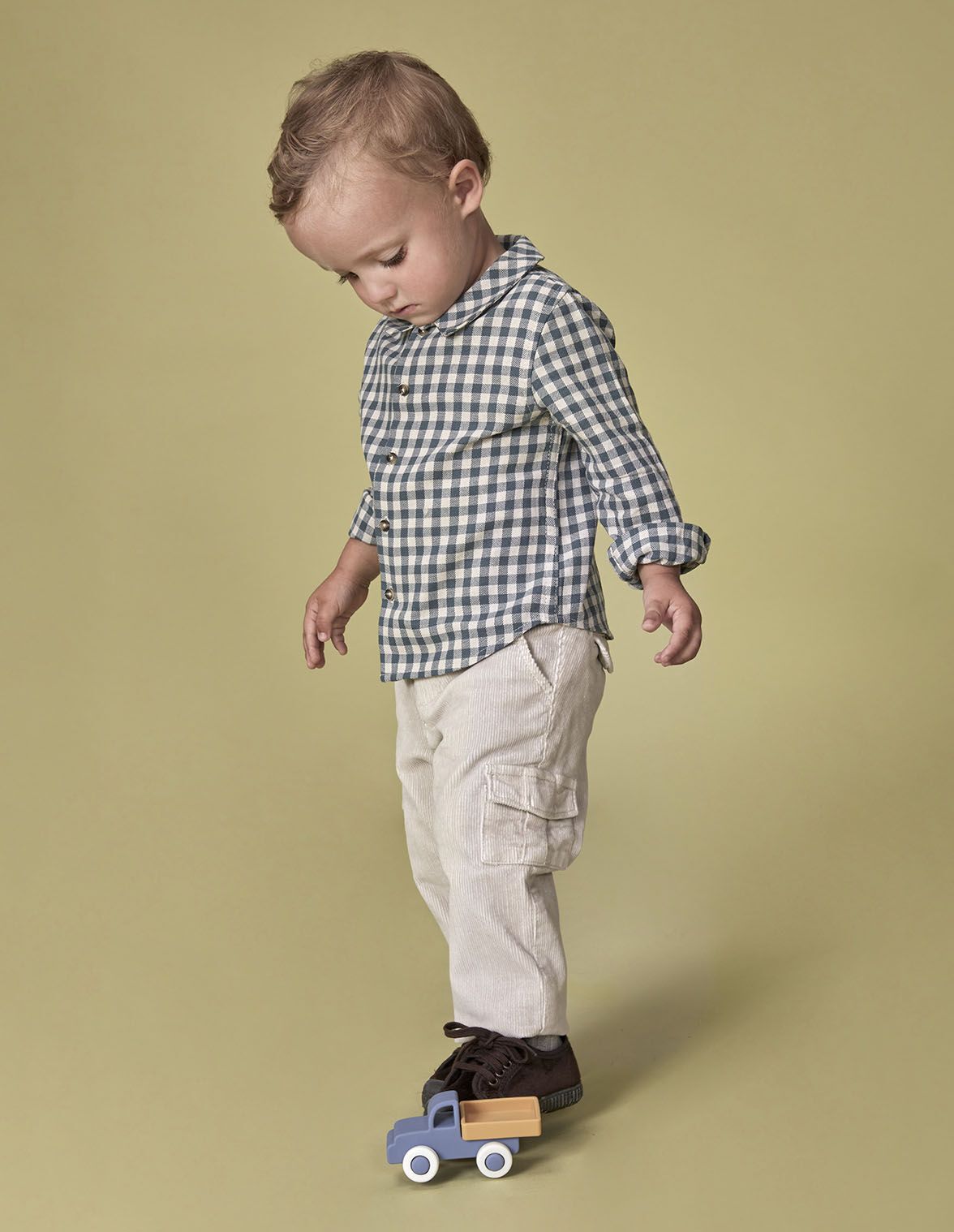 Pantalon cargo micropana piedra para nino bebe Gocco