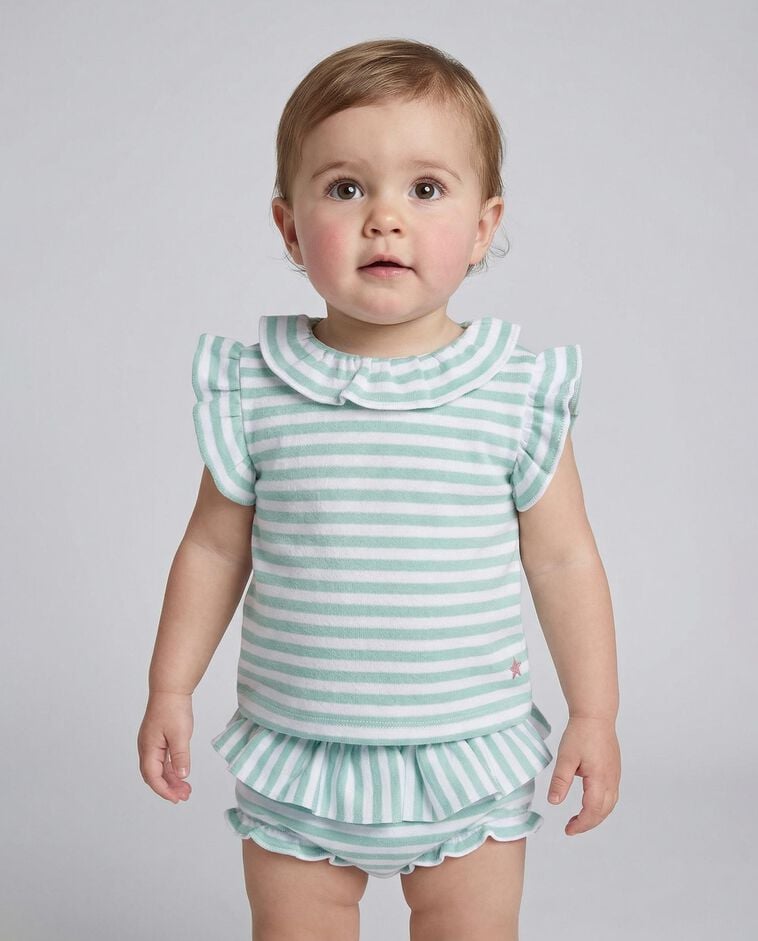 Camiseta de rayas verde