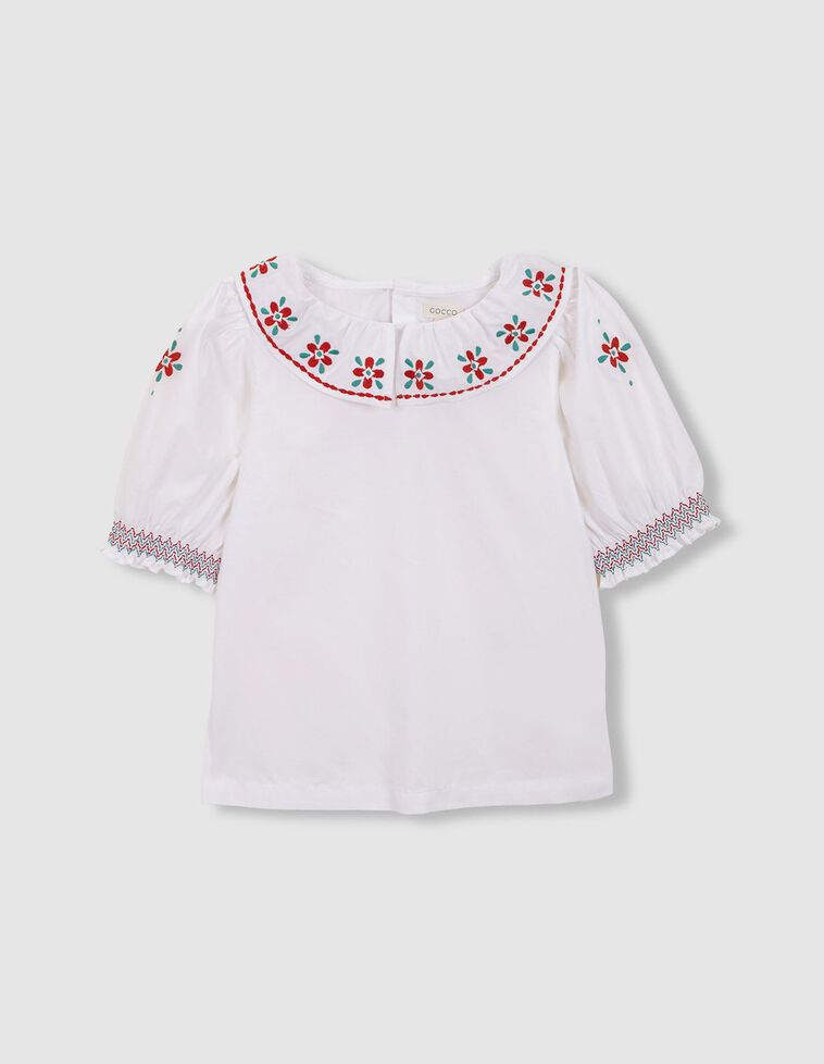 Camisa cuello volante y bordados blanco