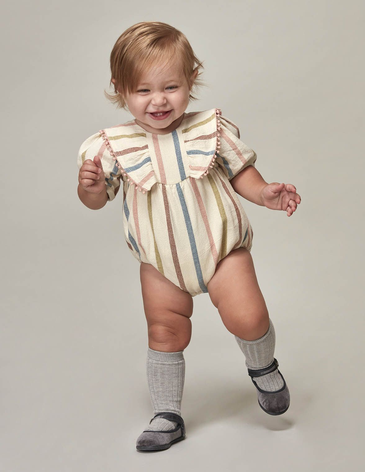 Ranita de rayas con volante crudo para nina bebe Gocco