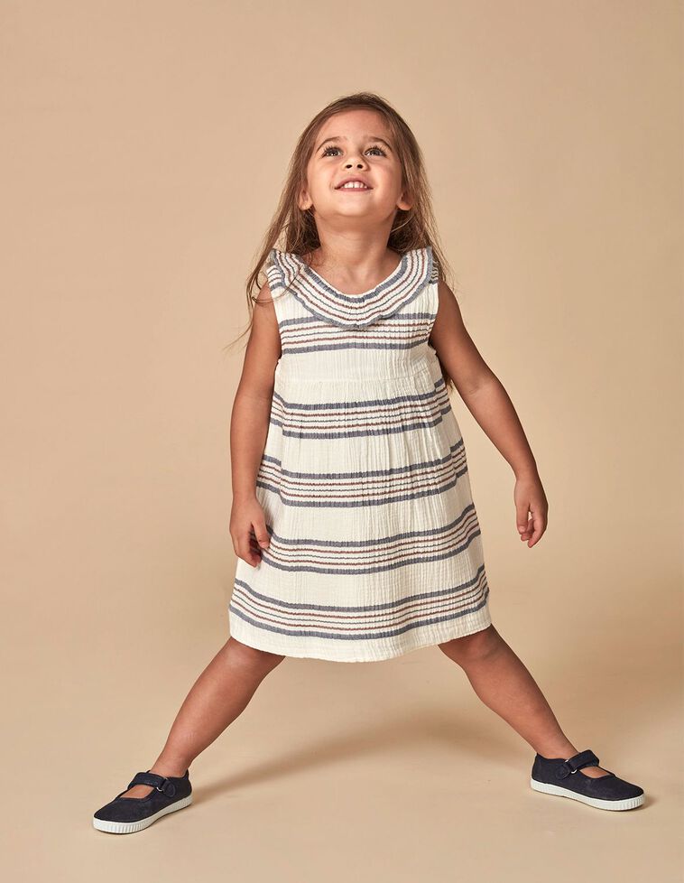 Vestido de gasa con rayas horizontales azul medio y berenjena