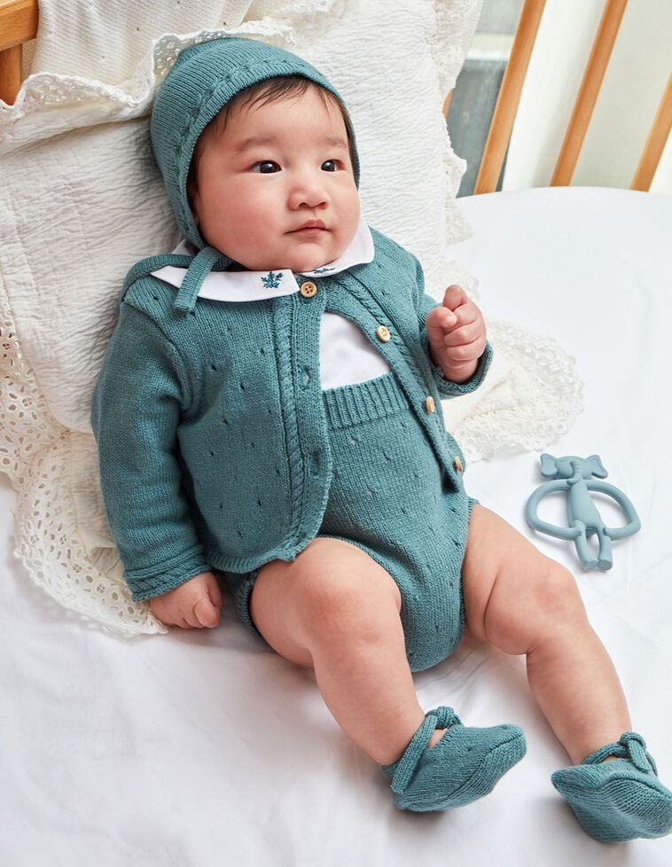 Chaqueta desagujados verde