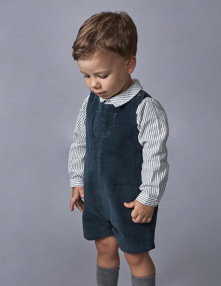 Peto corto con bolsillo verde