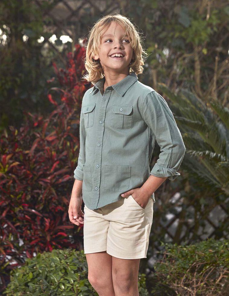 Camisa de cuatro bolsillos verde