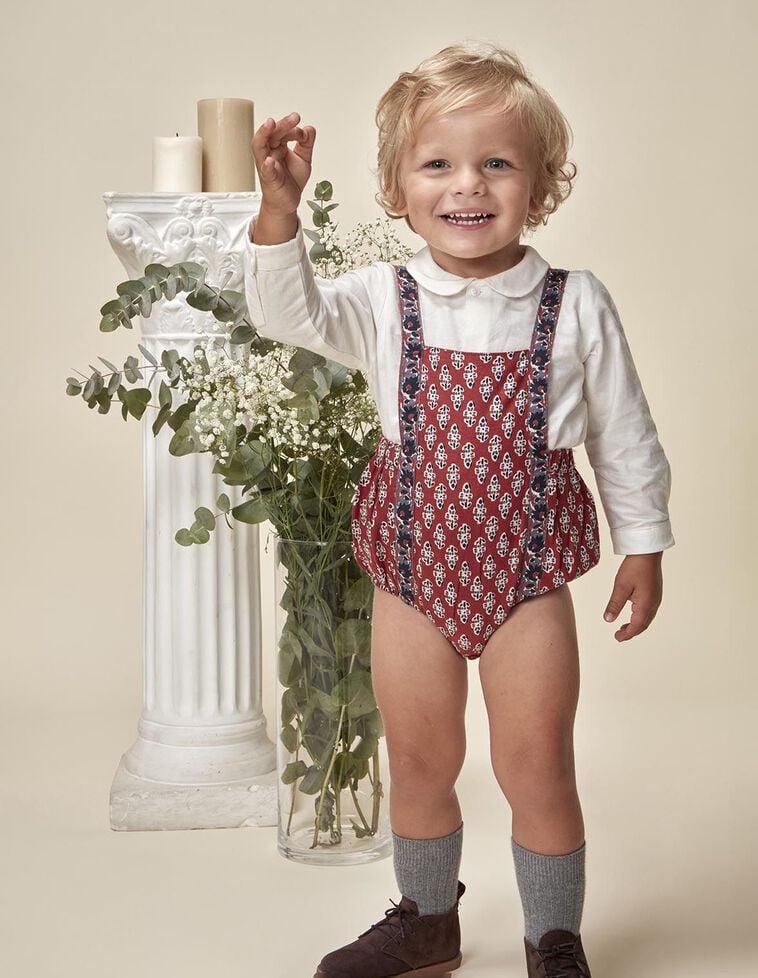 Ranita estampado de flores con tirantes granate