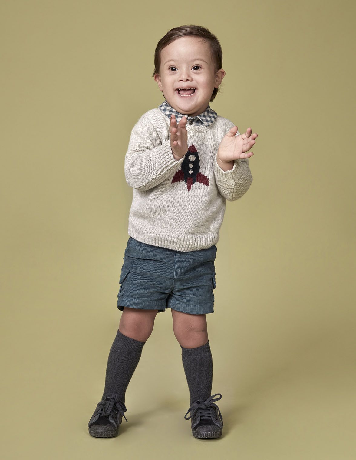 Pantalon corto cargo micropana gris para nino bebe Gocco