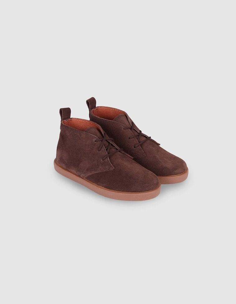 Bota de serraje marrón