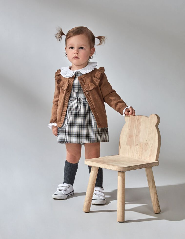 Chaqueta con volante 