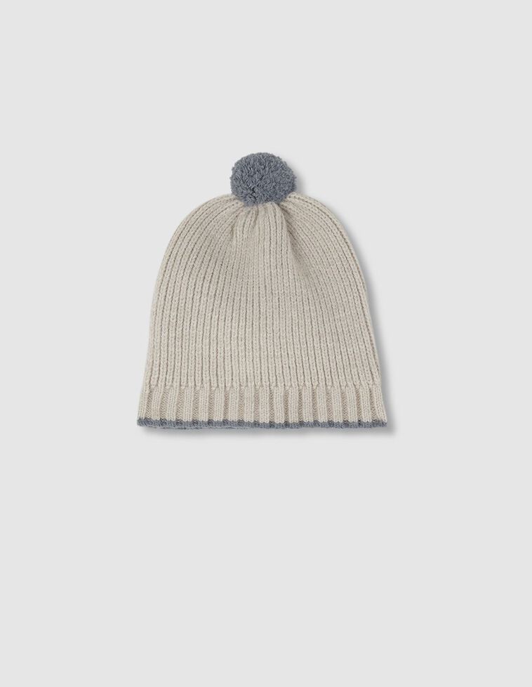 Gorro punto con pompon a contraste