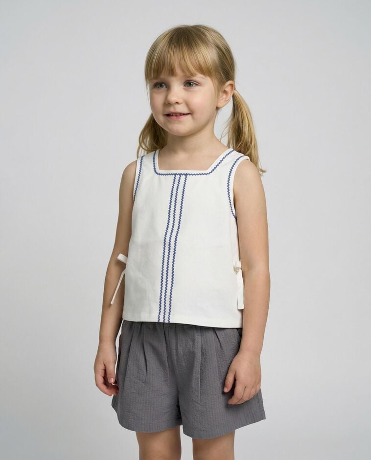 Camiseta con lazos blanco