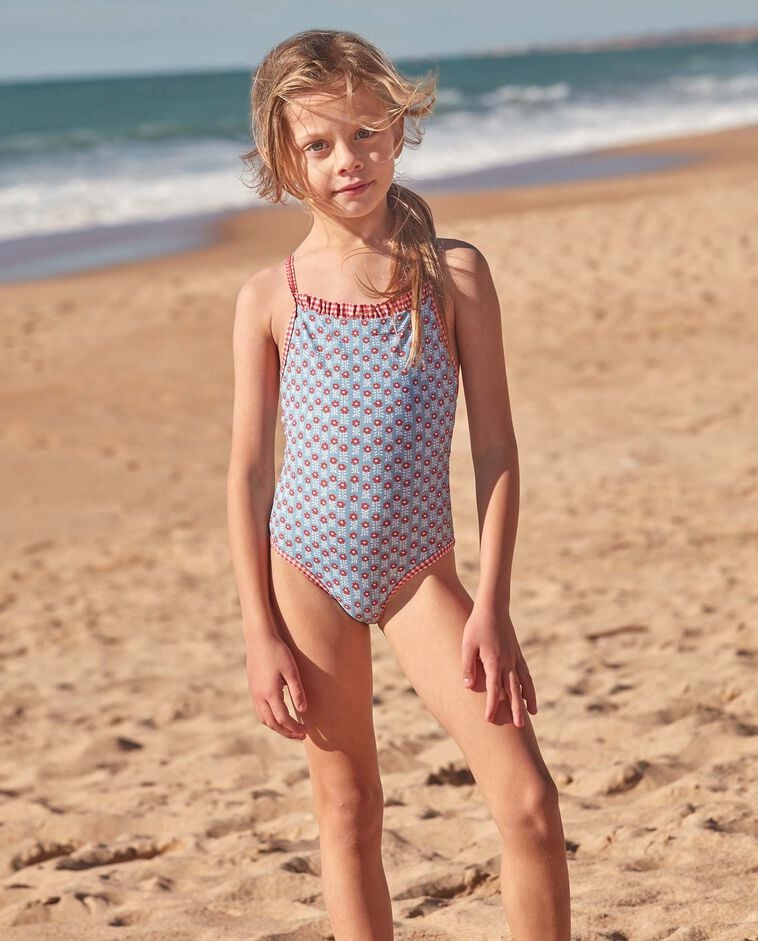 Traje de ba&ntilde;o con dos estampados azul claro