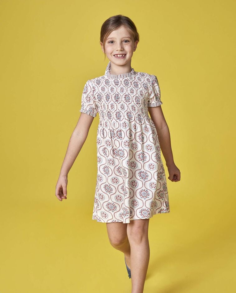 Vestido con tejidos a contraste blanco