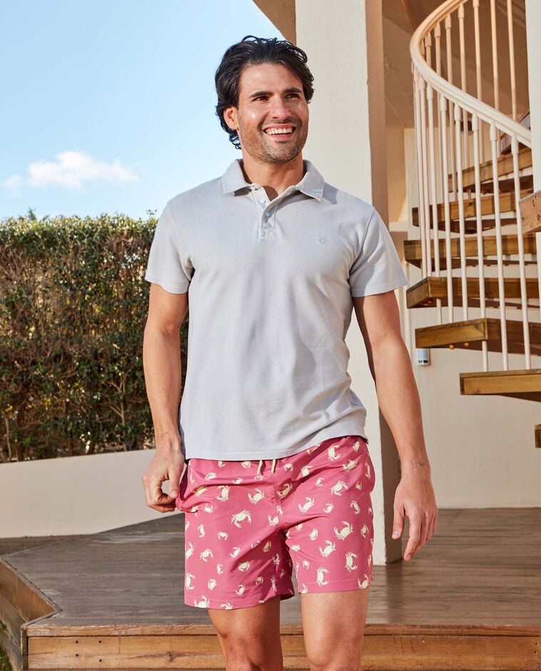 Ba&ntilde;ador padre de cangrejos coral