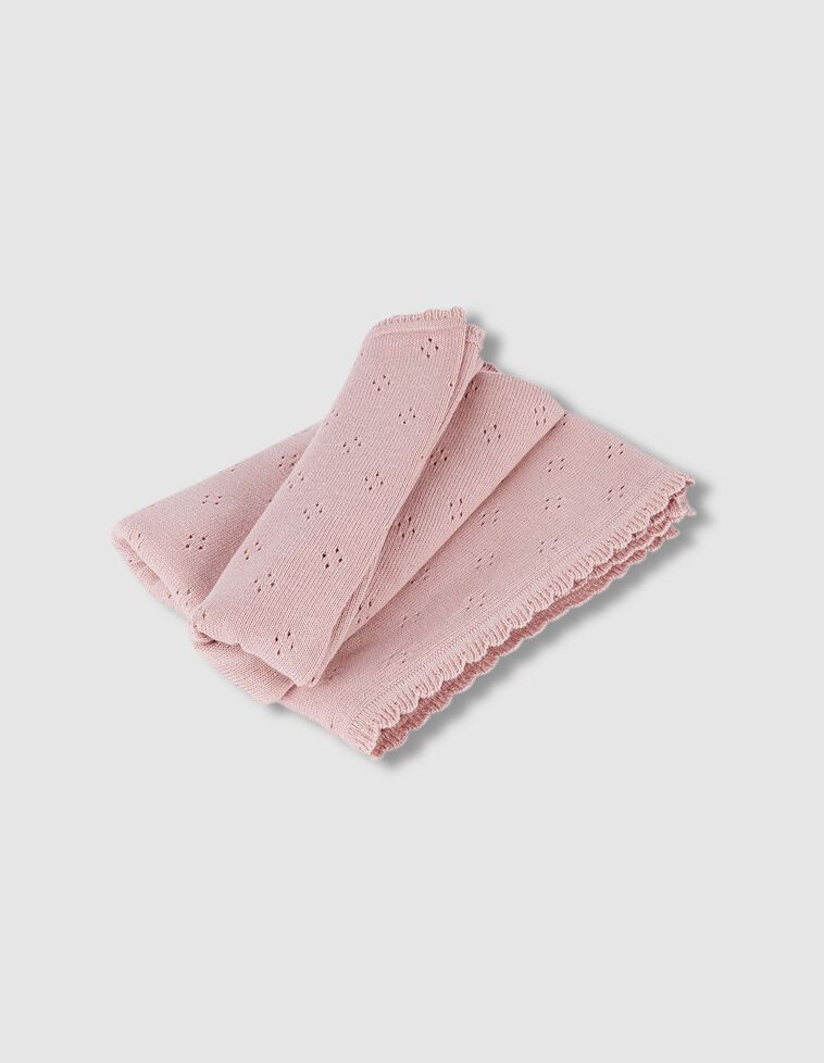 Toquilla calados rosa viejo