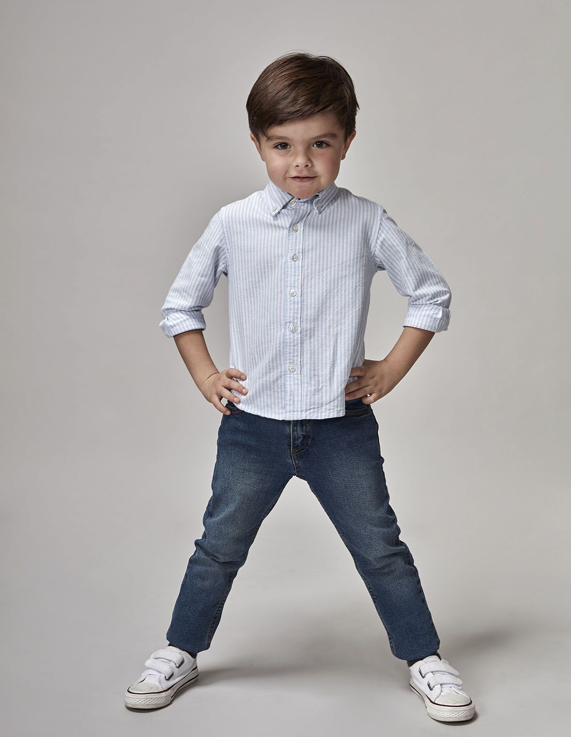 Camiseta rayas azules y blancas niño new arrivals