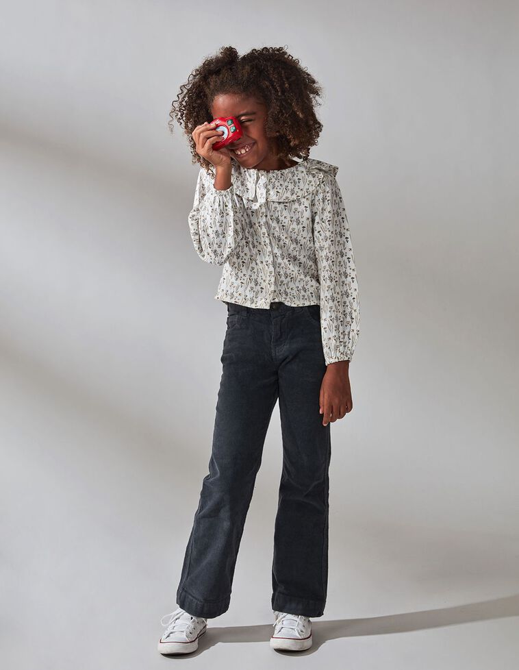 Camisa estampada con cuello volante