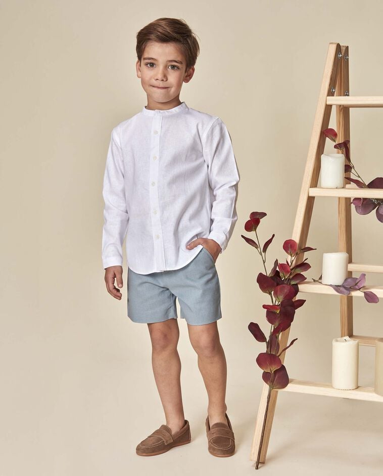 Pantal&oacute;n corto de lino azul