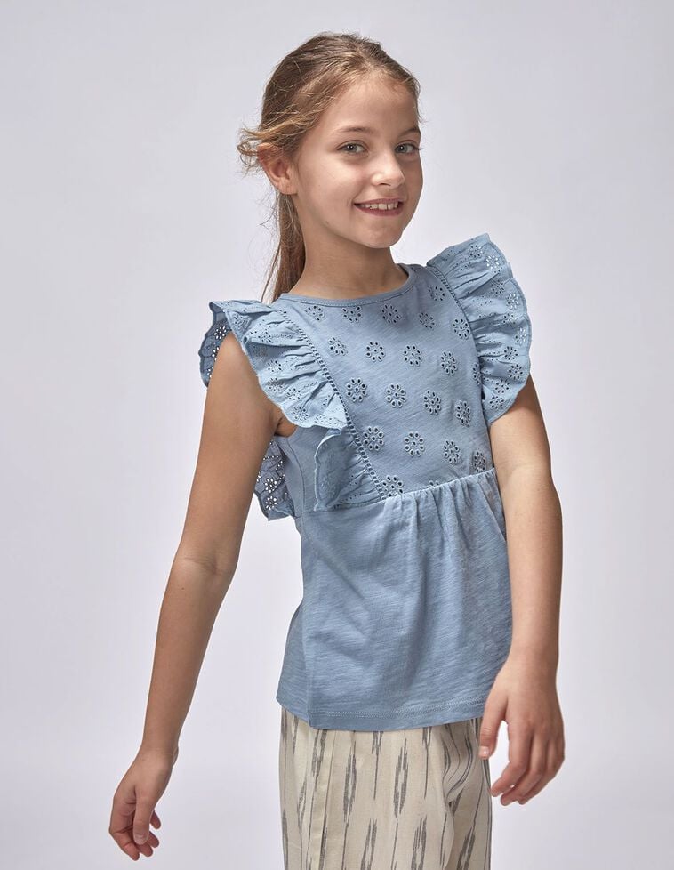 Camiseta de punto con tiras bordadas gris