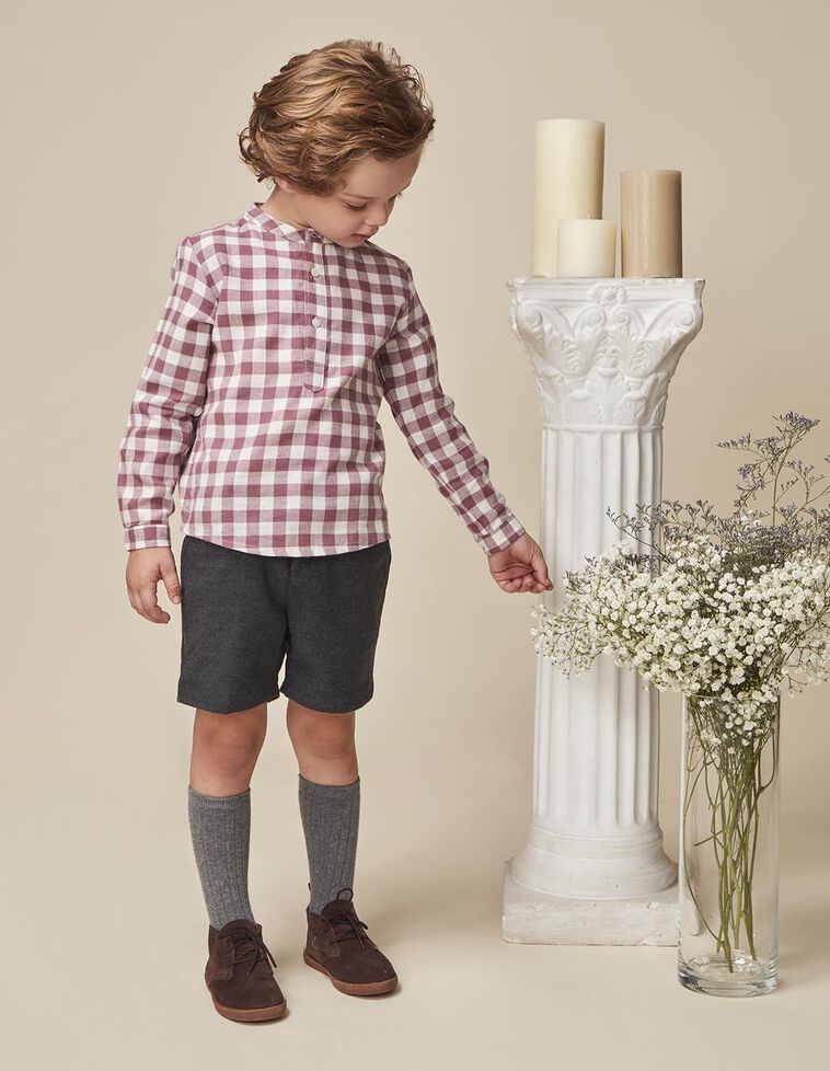 Pantalón corto de franela gris