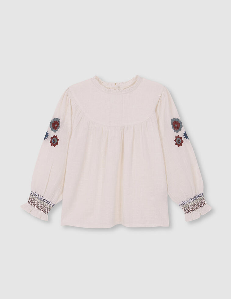 Blusa con bordado en mangas abullonadas blanco Blusa con bordado en mangas abullonadas blanco