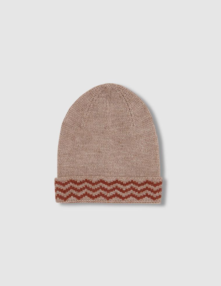 Gorro Con Vuelta Con Detalle De Zigzag Piedra Melange