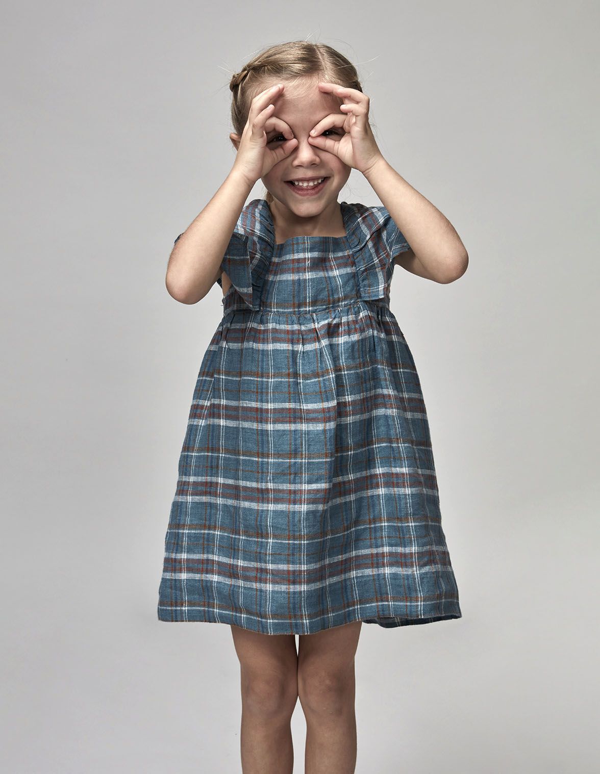 Vestido de cuadros con volantes azul para nina Gocco