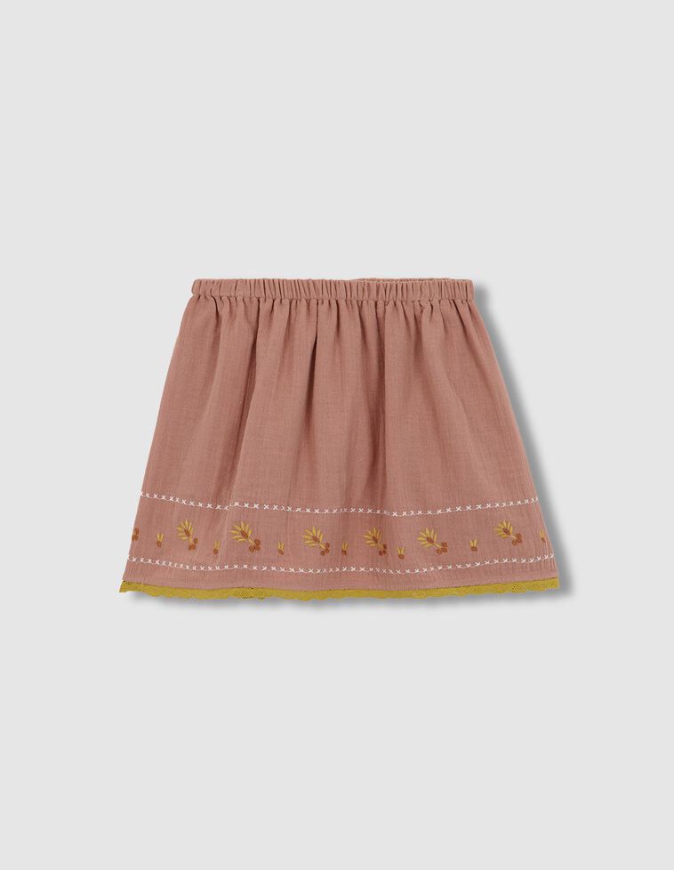 Falda rosa de gasa con bordados