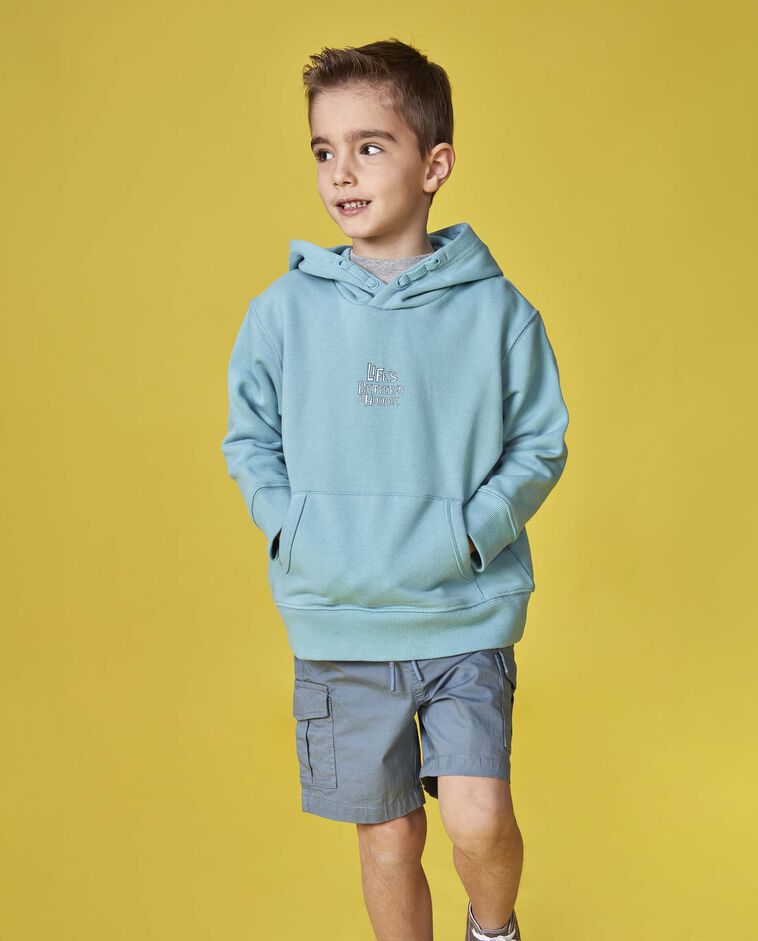 Pantal&oacute;n cargo corto con cintura el&aacute;stica azul claro