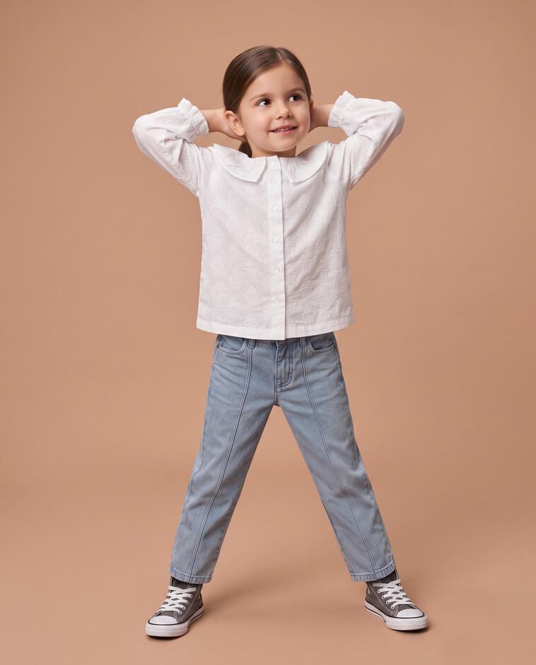 Pantal&oacute;n denim carrot azul claro ni&ntilde;a