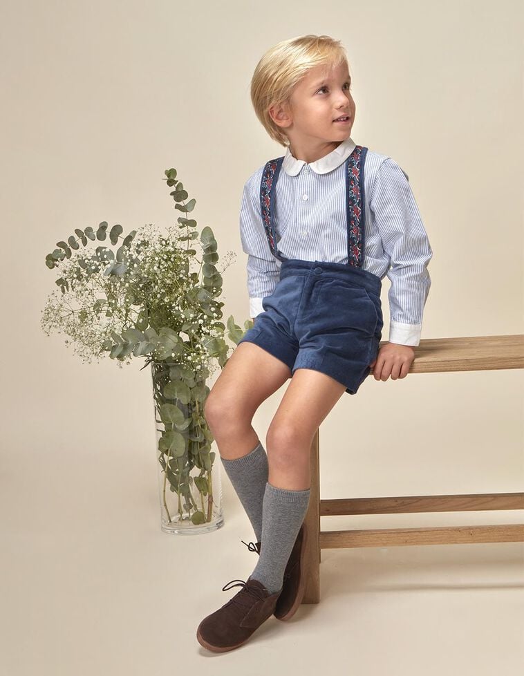 Camisa rayas azul cuello blanco