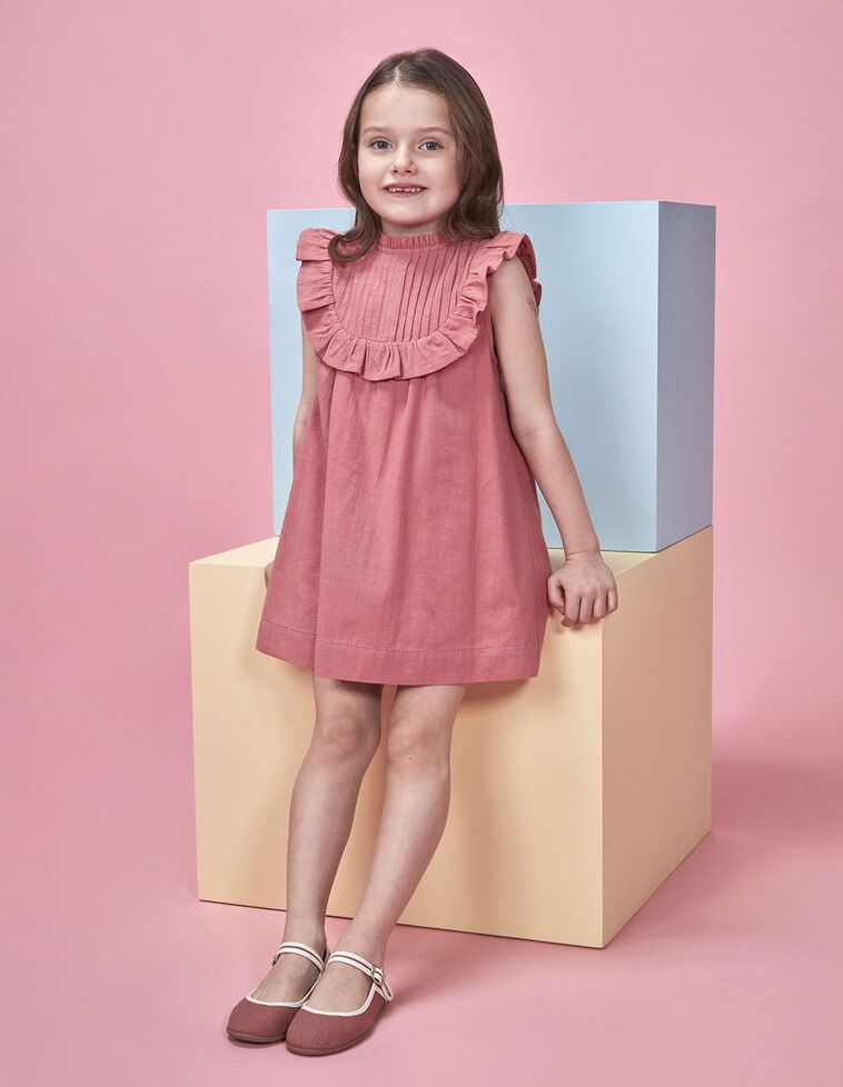 Vestido de jaretas rosa