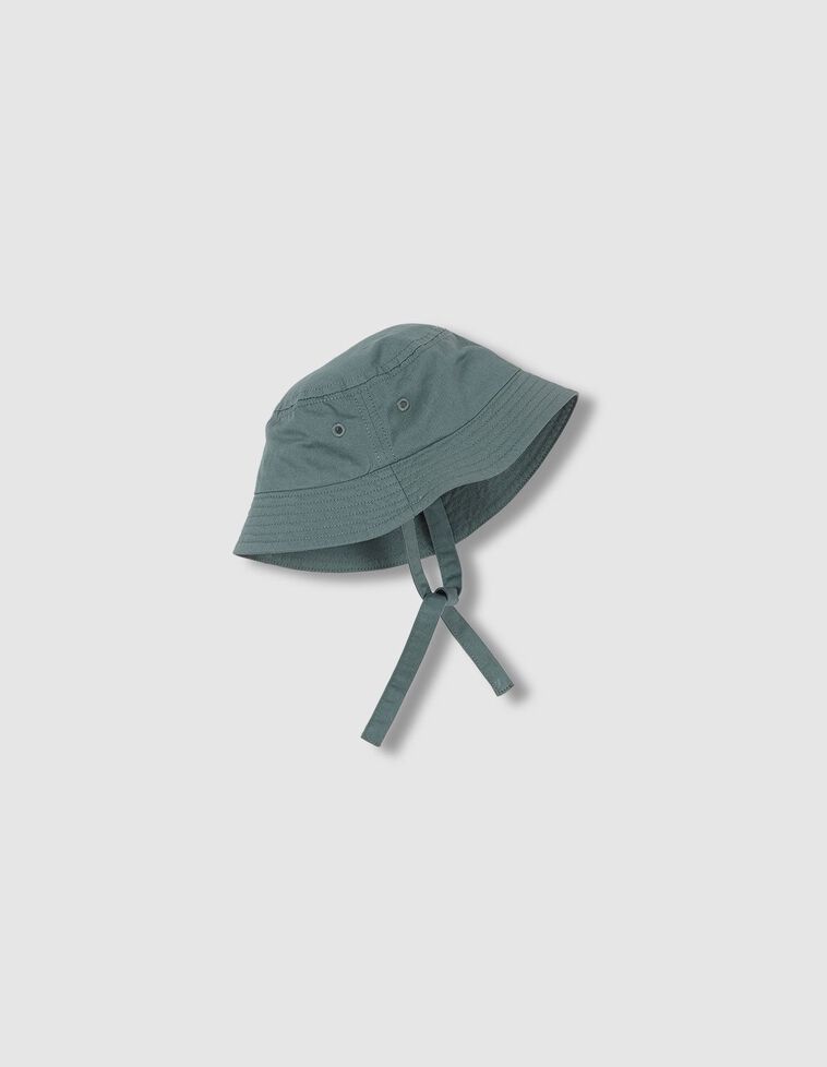 Gorro verde de sarga 
