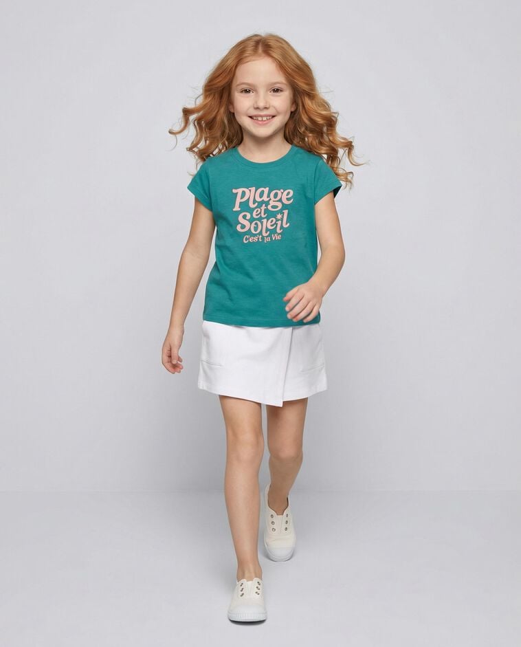 Camiseta verde con estampado verde