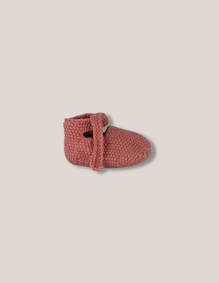 Patucos de punto de arroz rosa