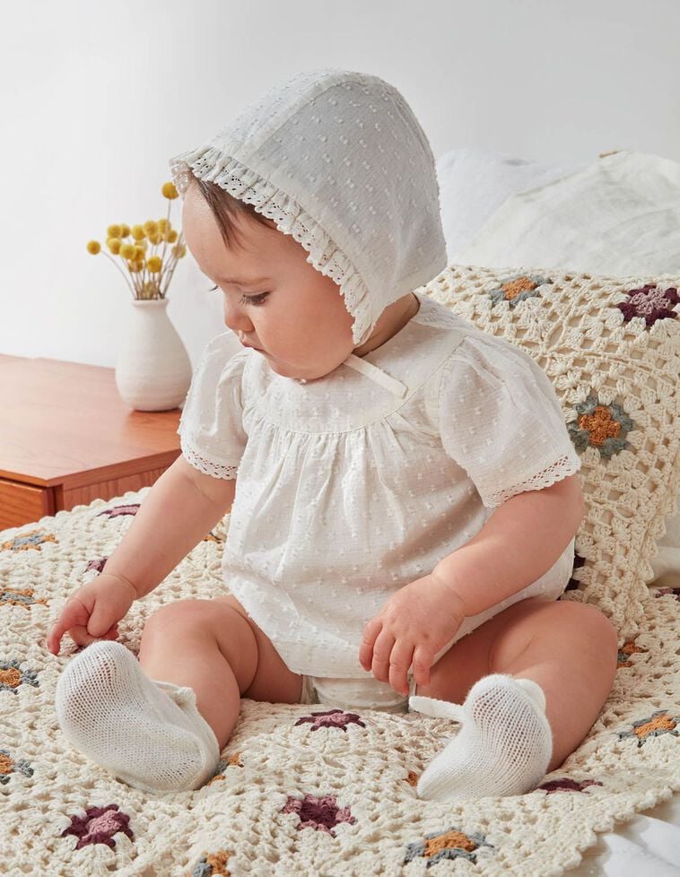 Conjunto de plumeti con capota blanco