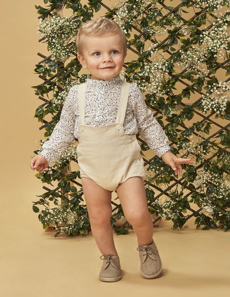 Camisa de florecitas lila
