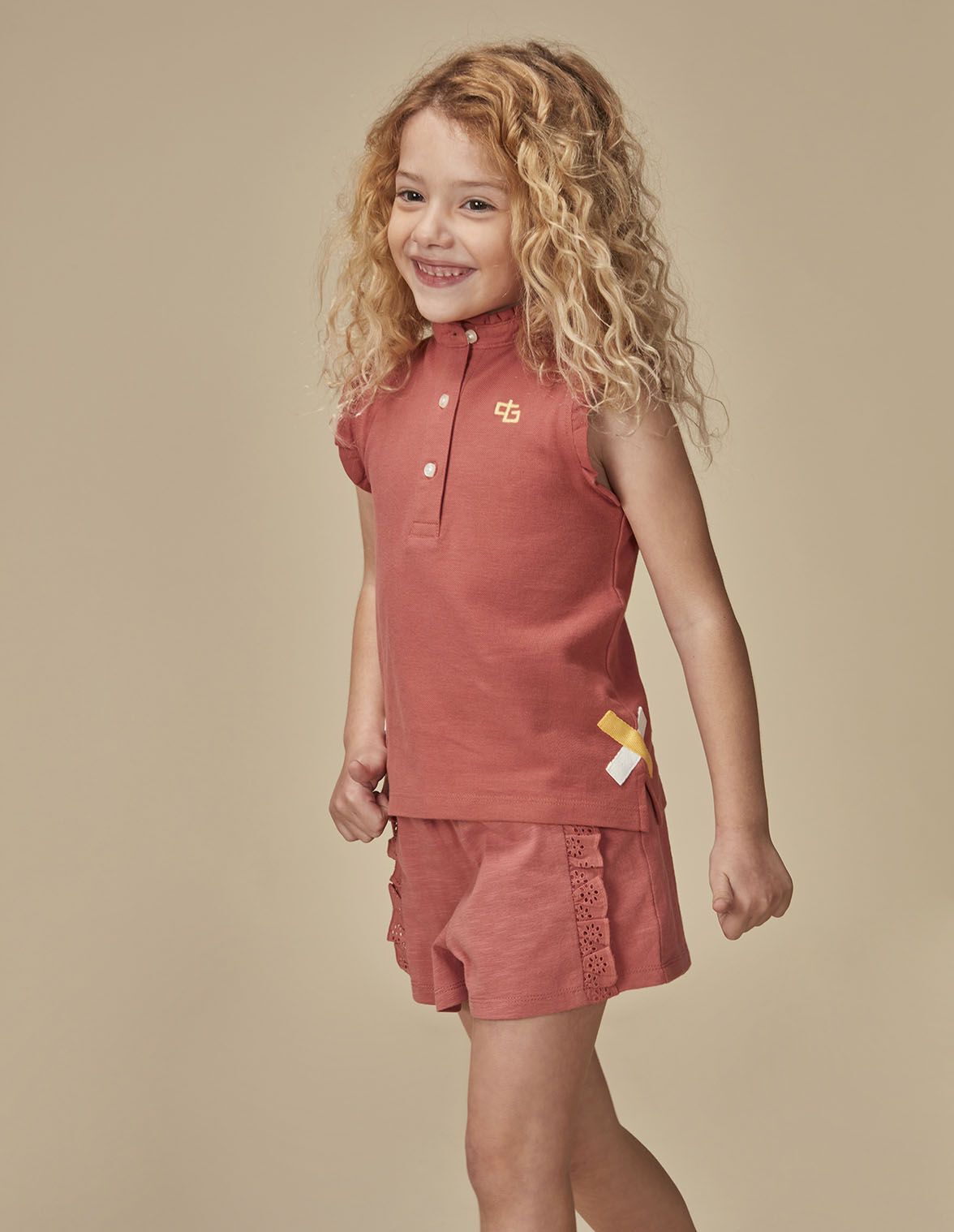 Polo detalles contraste rosa para nina Gocco