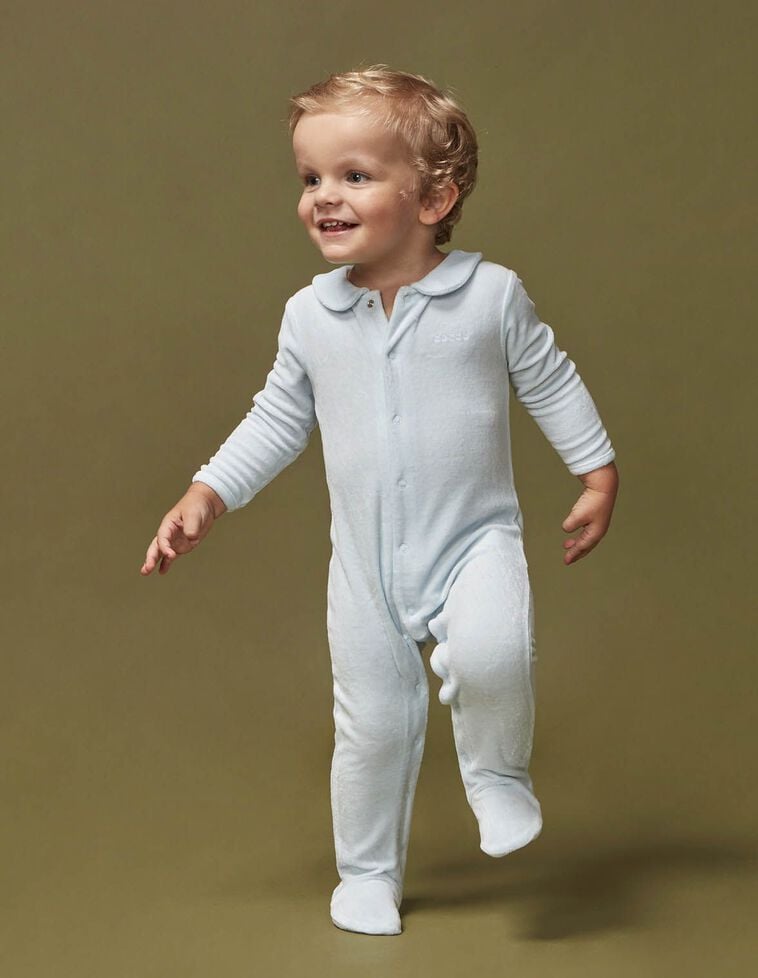 Pijama velour de bebe azul claro