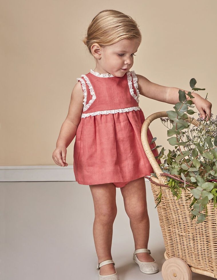 Vestido lino con tiras bordadas  rosa