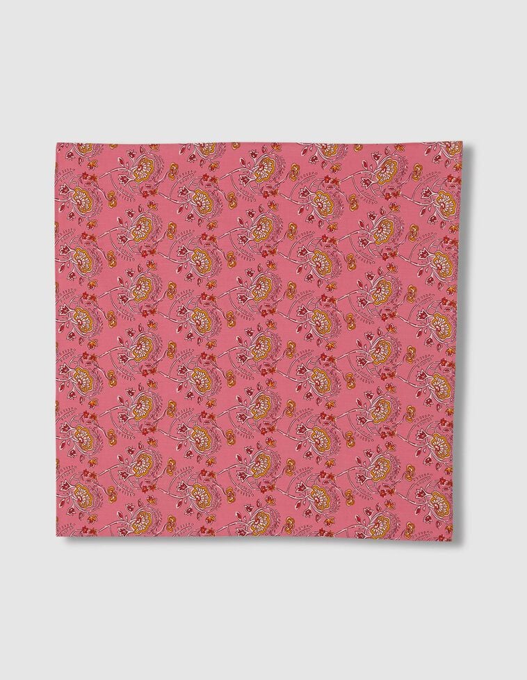 Fular con estampado rosa